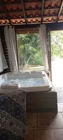 Couple's Suite with Hydromassage Spa near Praia do Rosa - Image 4