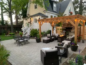 Main Street Farmhouse! - Image 3