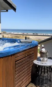 Luxury Spa Beachfront Moana - Image 2