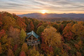 Soaring Hawk The `Ultimate` Log Cabin with EPIC Breathtaking Views|Hot Tub|Pets Welcome - Image 4