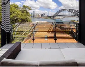 Breathtaking Sydney Harbour view condo - Image 3