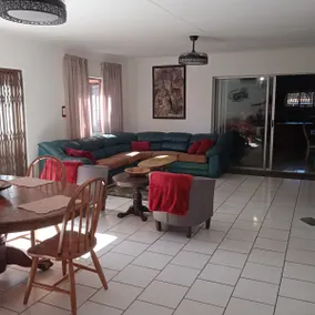 57 Pelican Street - Image 5