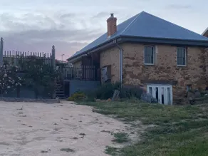 Granny's Cottage - Image 3