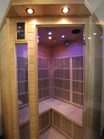 2 bd apartment with sauna in the center of Annecy - Image 2
