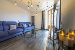 2 bd apartment with sauna in the center of Annecy - Image 4