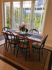 Dromore - Spacious, central apartment set in a gorgeous garden - Image 2