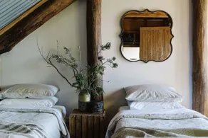 Otways Loft: 3-Storey Cabin, by Dufflebird - Image 5