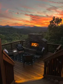 Blue Ridge Relaxing Sunset Mountain View Near Town - Image 2