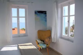 Villa Flora Studio No 3 with sea & mountain view - Image 5