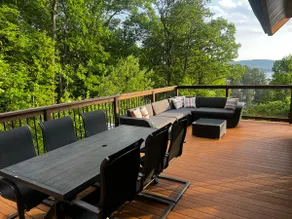 Le William Scandinavian Cottage Spa, Sauna, View - Image 2