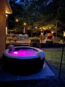 Private Estate, 6 BDRM, 4BR | Hot Tub, Movie Room - Image 4