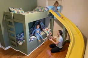 New SLIDE bunk bed | Sleeps 8 | Pack n Play onsite - Image 2