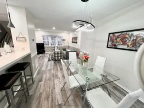 2 BR Bright Chic DC20min, IAD 10 min, Metro - Image 3