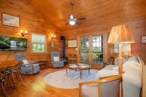 Private Mountain Getaway in der Nähe von Brevard - Image 3