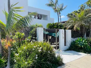 Oceanfront Merman Suite and spa with 750 sf patio - Image 2