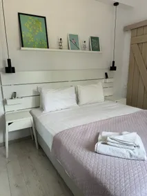 Studio Alexandros, Unique sea view next to beach - Image 3