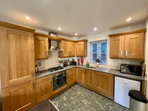Charming Mews House in the Heart of Lymington - Image 4