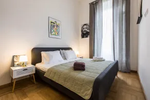 2BD Apt. Rustaveli Avenue near Raddison Blu - Image 2
