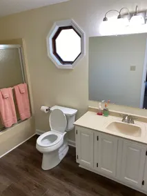 Beautiful 4 bedroom 3 bathroom - Image 5