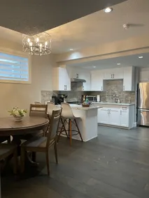 Modern 2-Bedroom Basement Suite in Queen Alexandra - Image 4