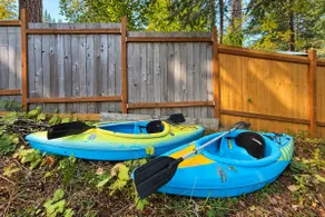 Hot Tub|Fenced Yard|Dogs|Hot Tub|Near Lake|Deck - Image 3