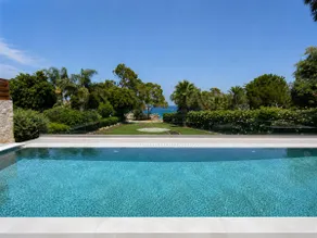 Beach Front Bella Vista by Ezoria Villas - Image 3