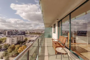 ZEN Vista Apartment - Image 2