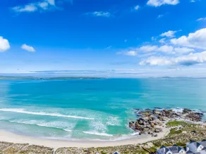 The Pelican - Stunning 3-Bedroom Holiday Home in Langebaan - Image 5