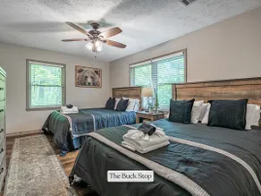 The Buck Stop | Luxe Cabin w/ Resort Amenities! - Image 5