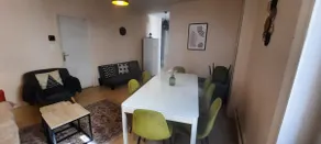 3-bedroom apartment in the historic heart of Thiers - Image 3