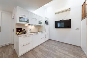 Boutique Loft in Vibrant Karlin - Image 3