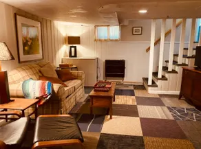 Cozy English Basement Apt - Image 5