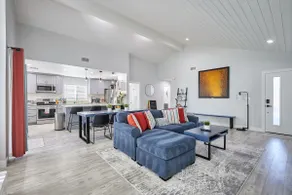 New. Modern. Clean 3B/3B ~ 2.5 mi to Newport Beach - Image 3