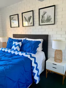 Alexandra Headland ”Surf Chalet on the Beach” - Image 3