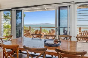 Drivved - Picnic Bay, QLD - Image 3