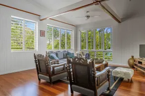Drivved - Picnic Bay, QLD - Image 2