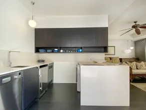 Essence Beachfront Retreat - Image 4