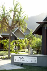 Pure Magnetic, VILLA 10, 9 The Esplanade, Nelly Bay - Image 5