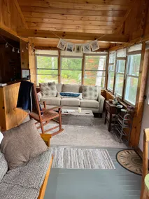 Charming waterfront camp with Stunning views! - Image 5