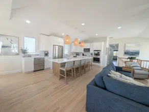 Oceanside 8 Bedroom in Bethany - walk to the beach! - Image 4
