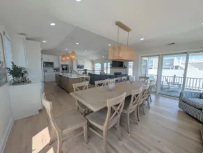 Oceanside 8 Bedroom in Bethany - walk to the beach! - Image 5
