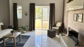 Premium Xlendi Location-2BR/3BA, Bus Stop & Market - Image 5
