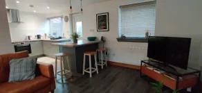 Braeside - a stylish modern retreat in Bowmore - Image 2