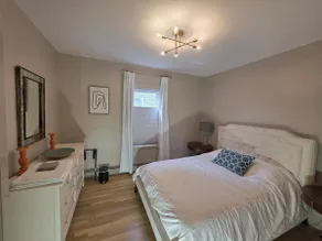 Modern and Spacious Condo/ w parking! - Image 3