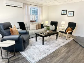 Cozy Garden 2 Bedroom Suite near Corner Brook - Image 4