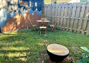 The Backyard Bungalow - Image 5