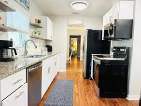 DeLand Charmer- Near Daytona Beach and Orlando - Image 4