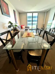 Canberra CBD 1BD - Perfect Location, Pool and Spa - Image 5