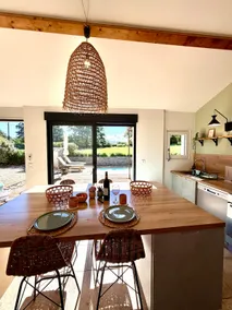 Villa with heated pool in the heart of the Luberon - Image 4