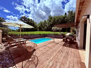 Villa with heated pool in the heart of the Luberon - Image 2